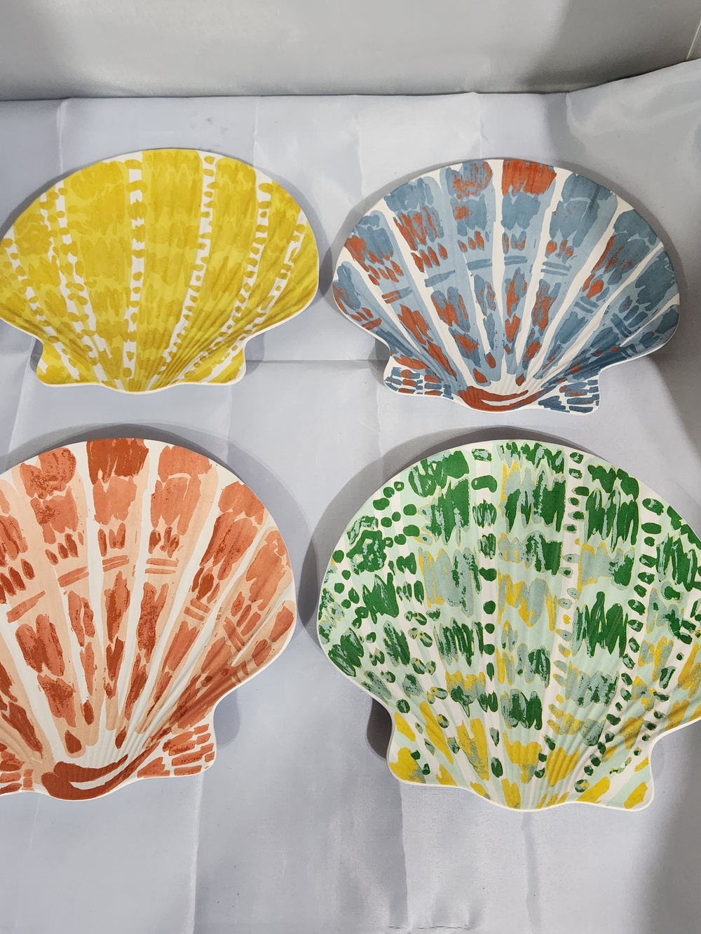 Threshold Seashell Melamine Plates Set Of 4 Yellow, Blue, Orange, Green